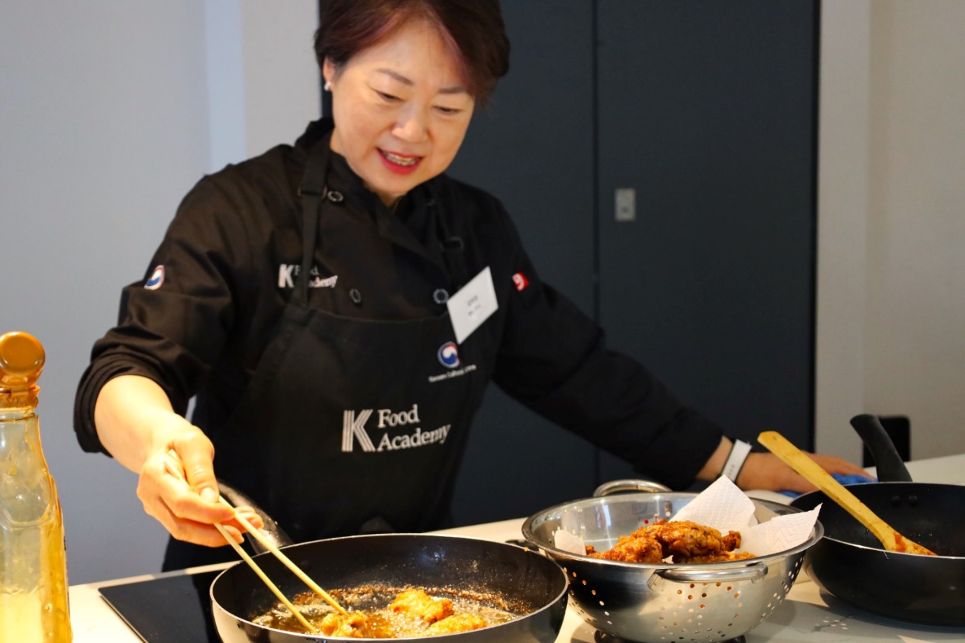 한식에 빠진 남아공 전문 조리사들…전문가 대상 한식 아카데미 수료식서 한식 대향연