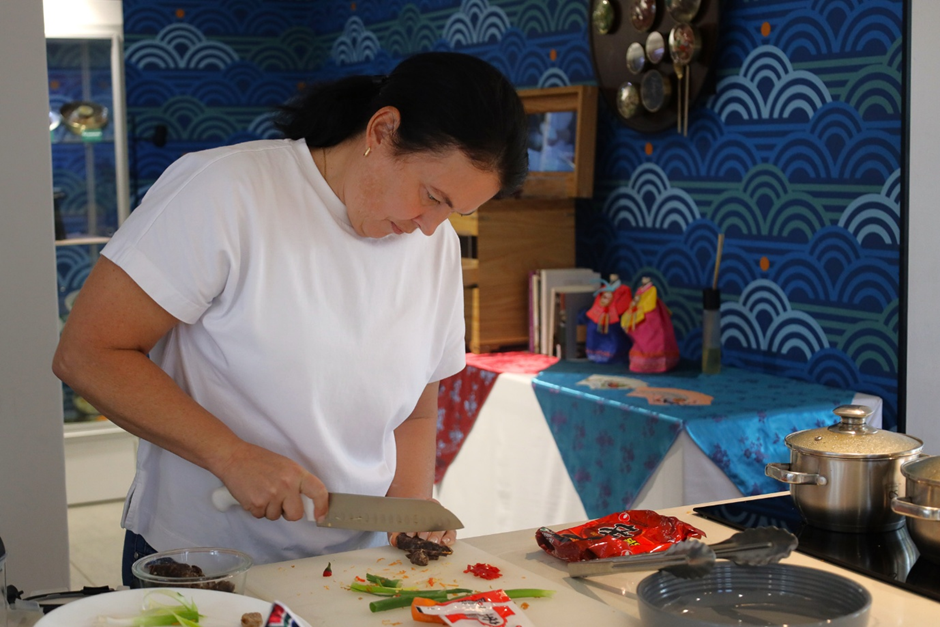 한국 라면에 더해진 남아공의 맛…주남아공한국문화원 K-누들 요리대회 개최