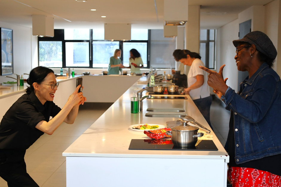 한국 라면에 더해진 남아공의 맛…주남아공한국문화원 K-누들 요리대회 개최